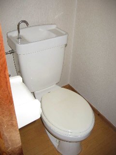 ハピネス千代１のトイレ
