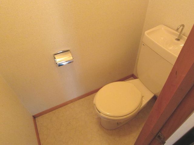 ハピネス千代１１のトイレ